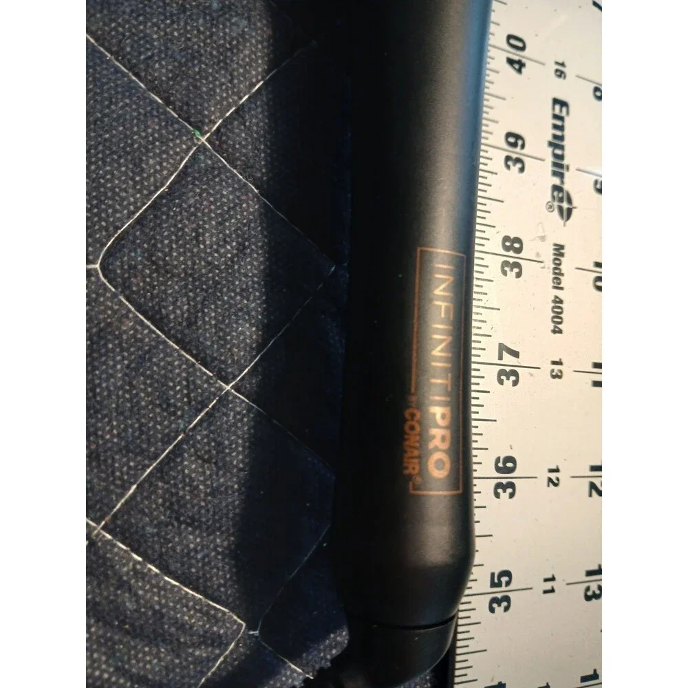 Conair InfinitiPro Rose Gold Titanium 1¼ inch Curling Iron Hair Styling Wand!